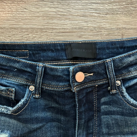 Buckle Black Distressed Blue Jeans Women’s 27 - Picture 3 of 7